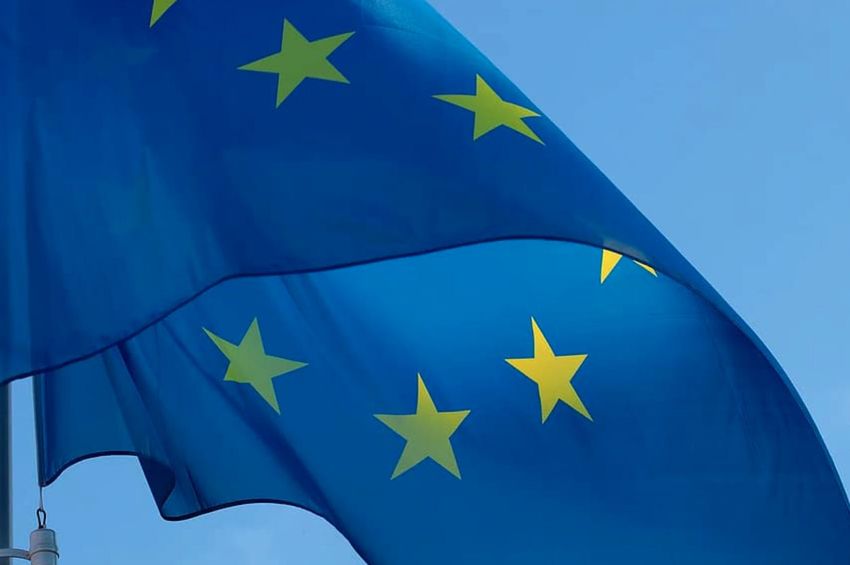 EU: 500 millió eurós katonai támogatás Ukrajnának