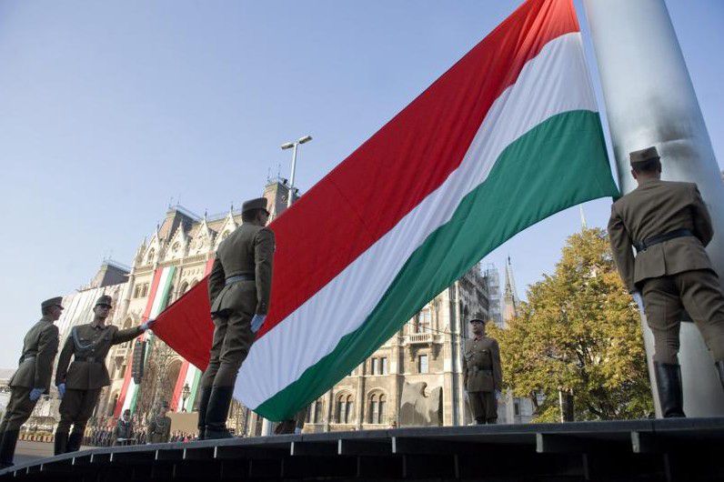 Éljen a magyar szabadság!