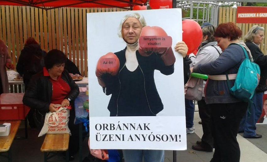 Orbán Viktornak üzentek a szocialisták Debrecenben