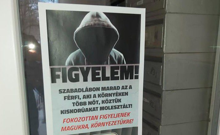 Plakátokkal figyelmeztetnek a szexuális ragadozóra Debrecenben