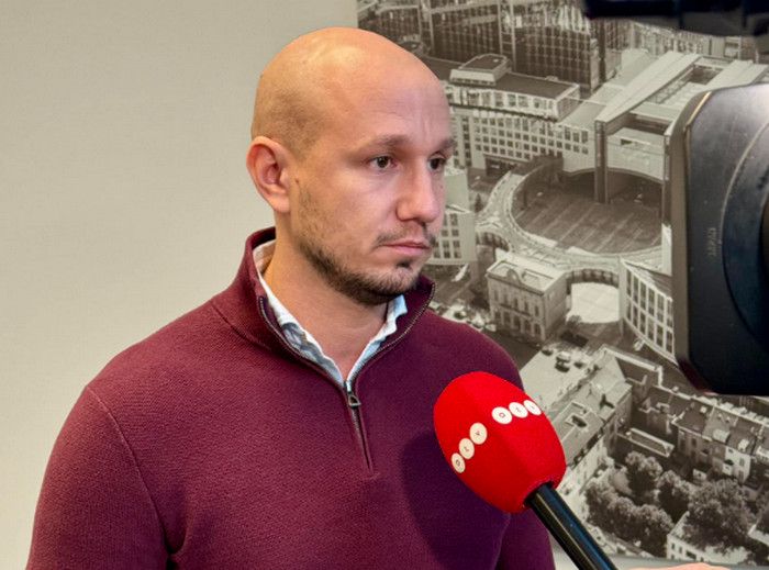 Letette az esküt Gyurcsány Ferenc utódja Letette az esküt Gyurcsány Ferenc utódja