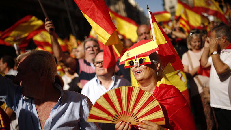 Tüntetők lepték el Barcelona utcáit