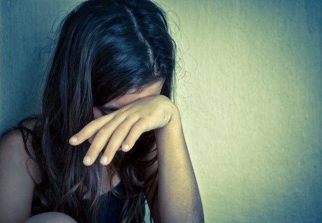 Szexbotrány Debrecenben: telefonra vették az aktust, a lány tudta nélkül
