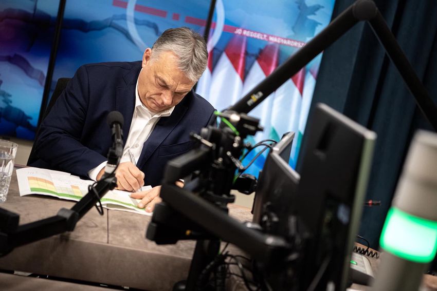 Orbán: mindannyian Müller Cecília kezében vagyunk