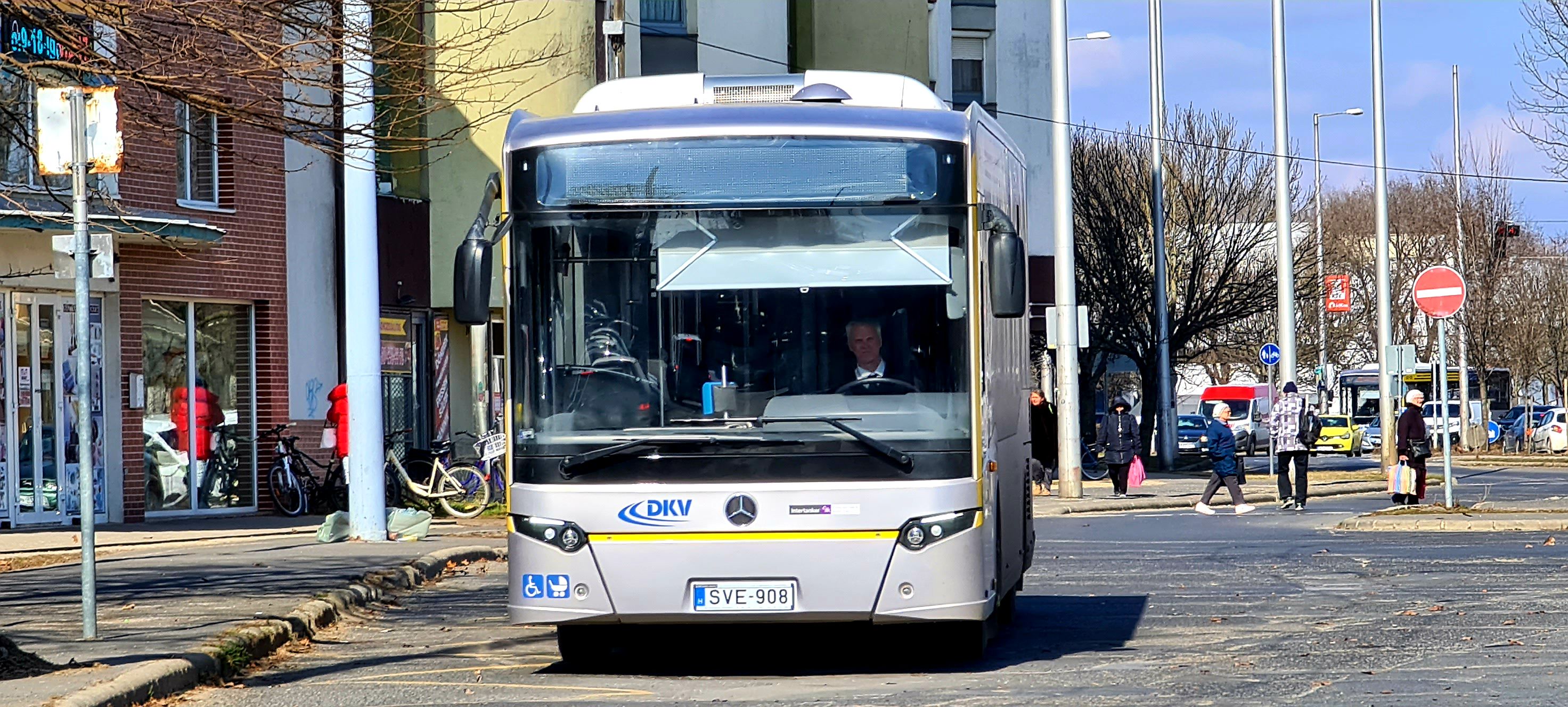 Sámsoni út: befejeződtek a megálló-áthelyezések