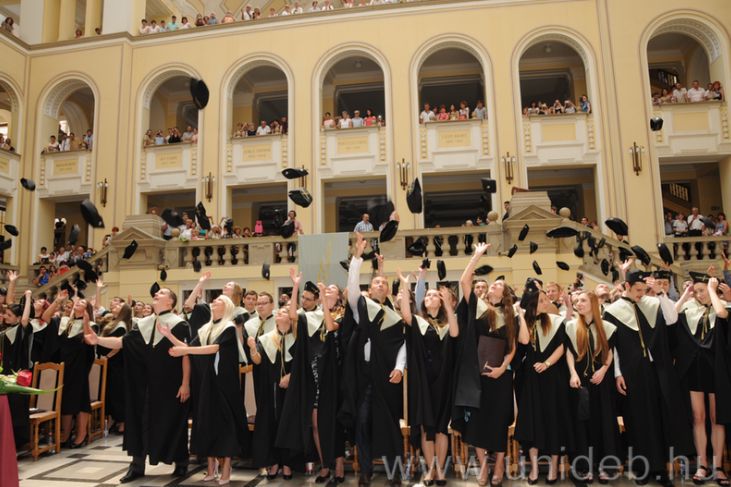 Diplomával és anélkül is biztos választás a Debreceni Egyetem