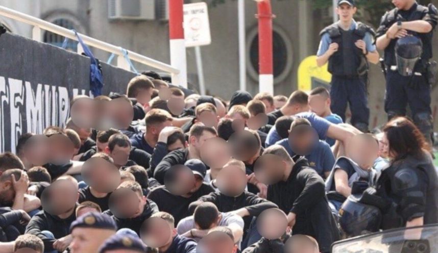 Rendőrökre támadtak a focidrukkerek Horvátországban Rendőrökre támadtak a focidrukkerek Horvátországban
