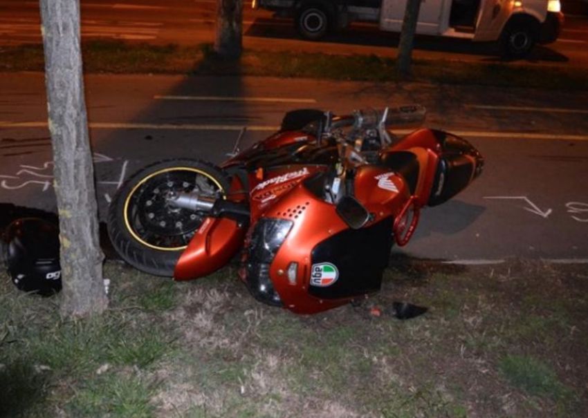 Súlyosan megsérült a motoros Debrecen belvárosában