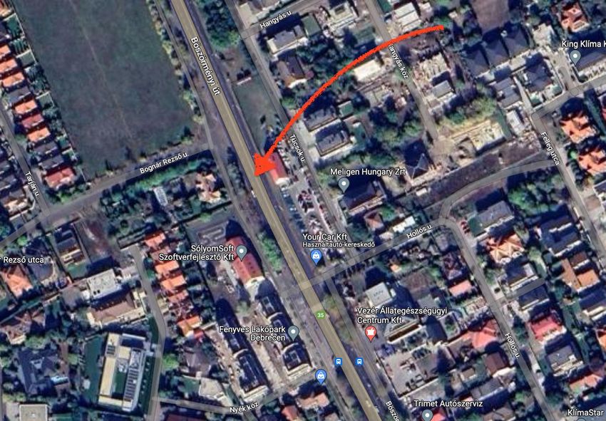 Hármas ütközés Debrecenben