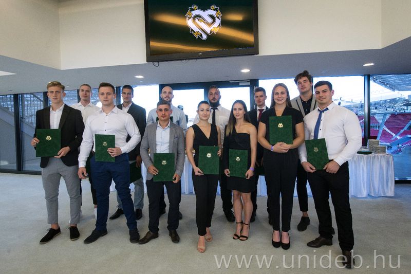 Sportolókat és kutatókat díjaztak Debrecenben