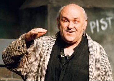 Hofi, a király