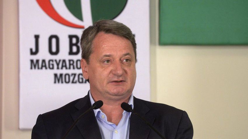 Az Európai Parlament újabb ügyben felfüggesztette Kovács Béla mentelmi jogát
