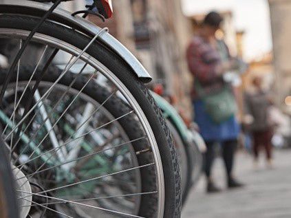 Kerékpáros beruházások Berettyóújfaluban: eredménytelen közbeszerzés