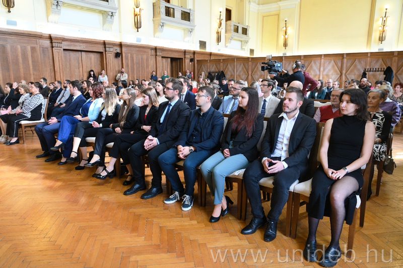 A tudomány iránti elhivatottságot díjazták a Debreceni Egyetemen 