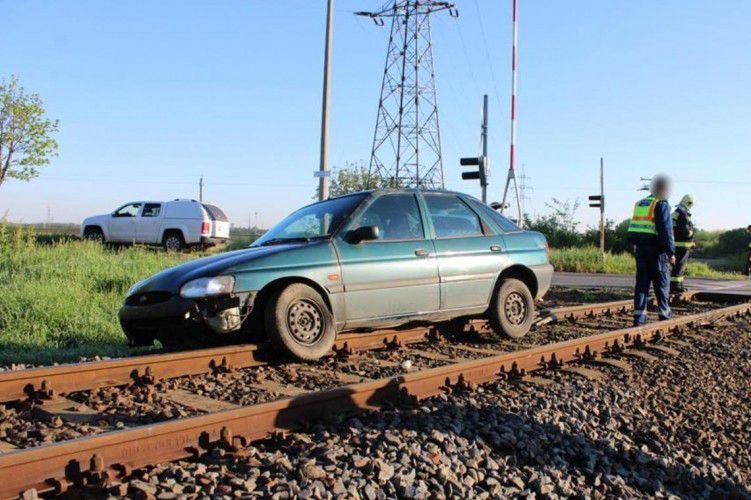 Lezárt akta: a vasúti sínen állt meg az ittas debreceni sofőr