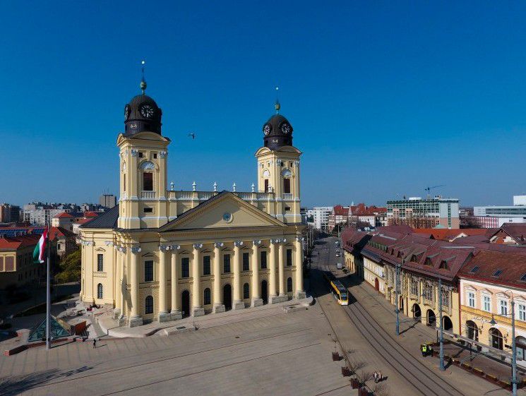 Debrecen polgármestere idén online „játssza el” a forradalmat