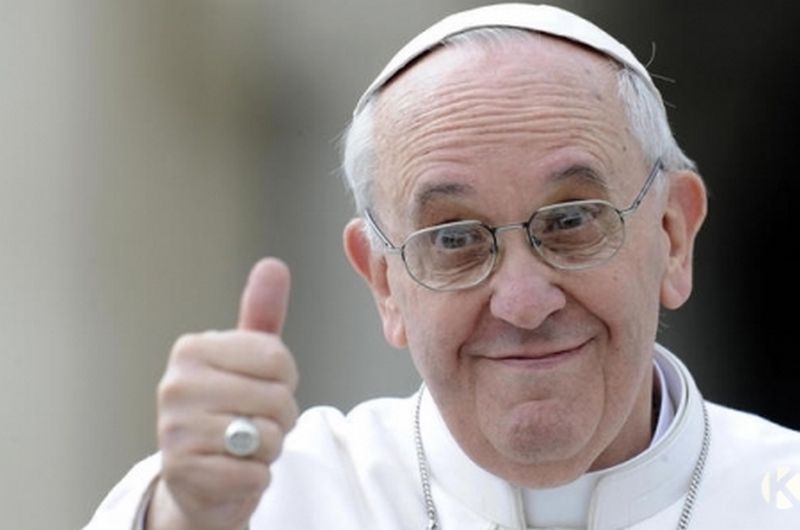 Olyat mondott a pápa, hogy belepirul a Vatikán