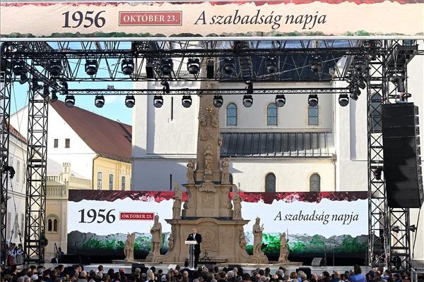 Orbán: 1956 az egész nemzet nagy közös szabadságharca volt