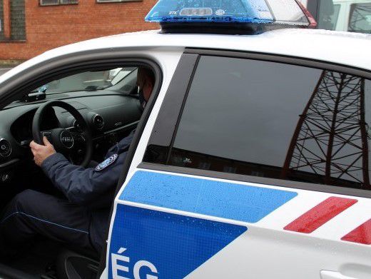 Romát vertek rendőrök; Debrecenben ítélték el őket