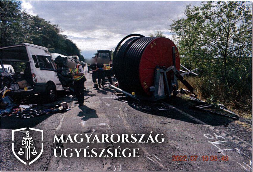 Tömegszerencsétlenség Berettyóújfalunál: fogházbüntetést kért az ügyészség