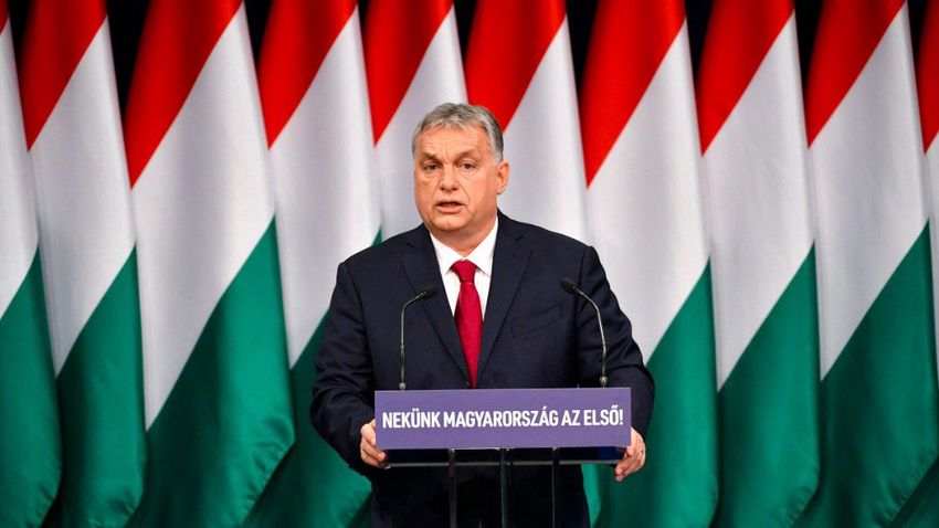 Orbán Viktor Trianonnal kezdett, majd lekomcsizta a liberálisokat