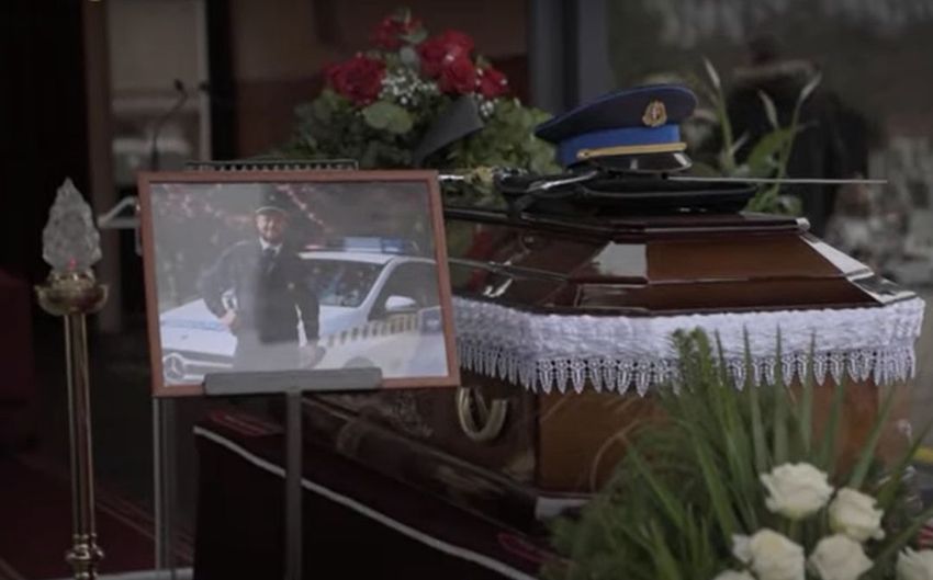 Mátészalkán helyezték örök nyugalomra a halálra késelt rendőrt