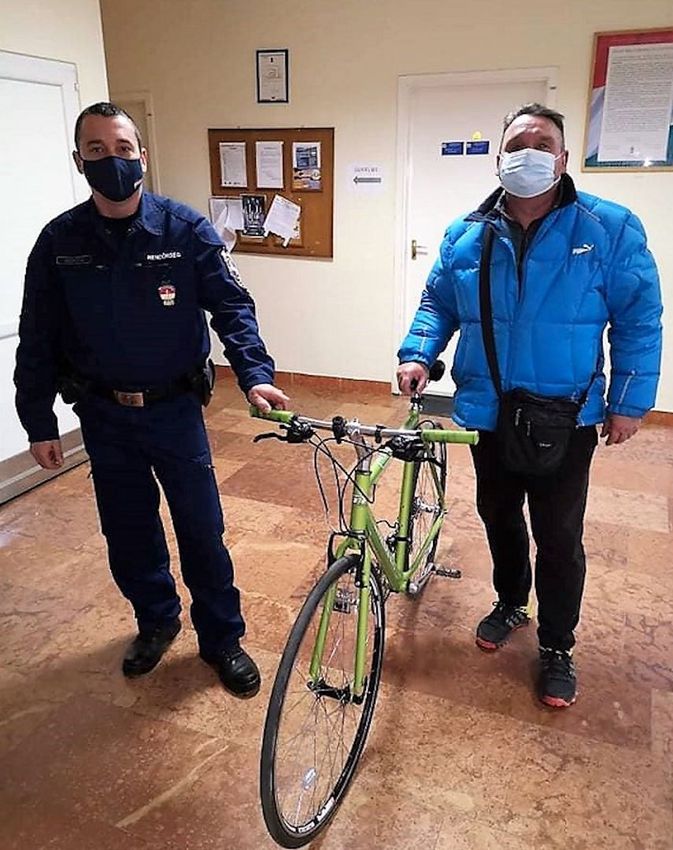 Elesett a lopott biciklivel Berettyóújfaluban, mert szokatlan volt neki
