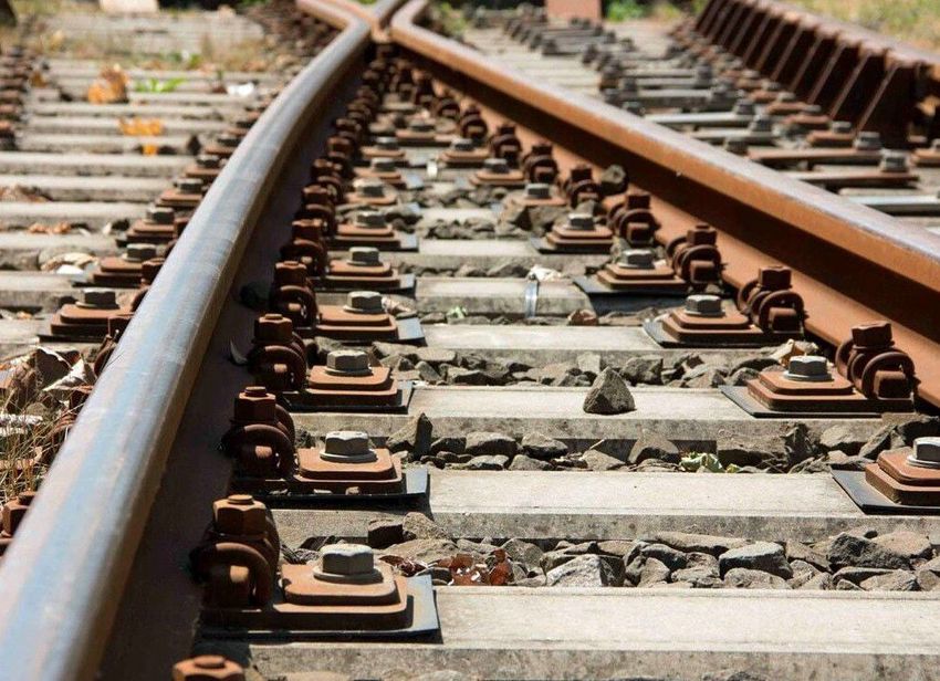 Több helyen vasúti pályahibát találtak a debreceni vonalon