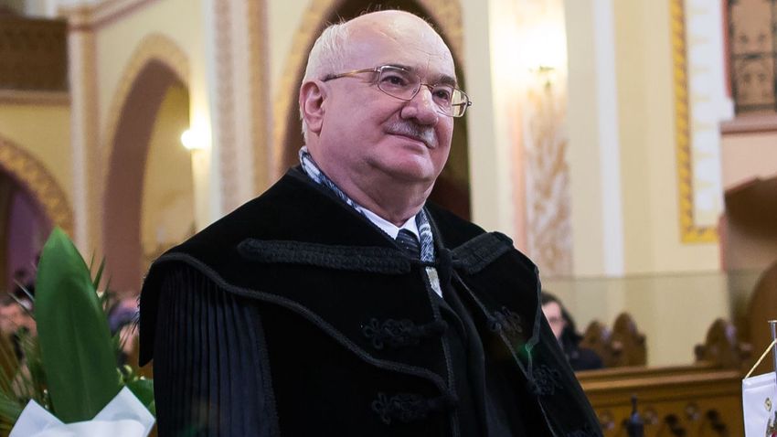 42 év szolgálat után nyugdíjba vonul Derencsényi István