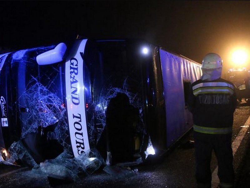 Debreceniek tragédiája: kezdődik a halálos buszbaleset tárgyalása