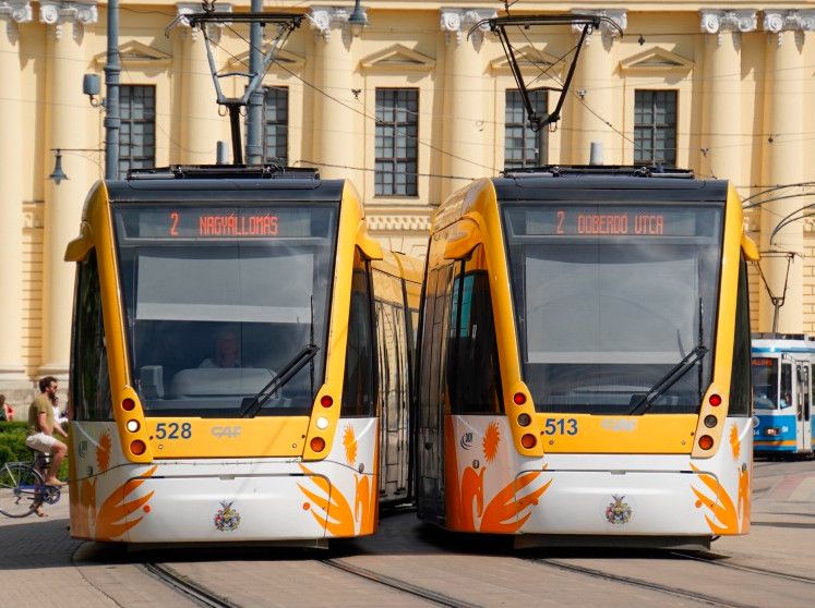 Lelassulnak a debreceni villamosok