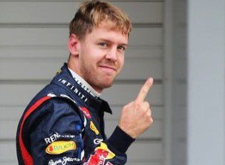 Vettel lépett egyet a címvédés felé