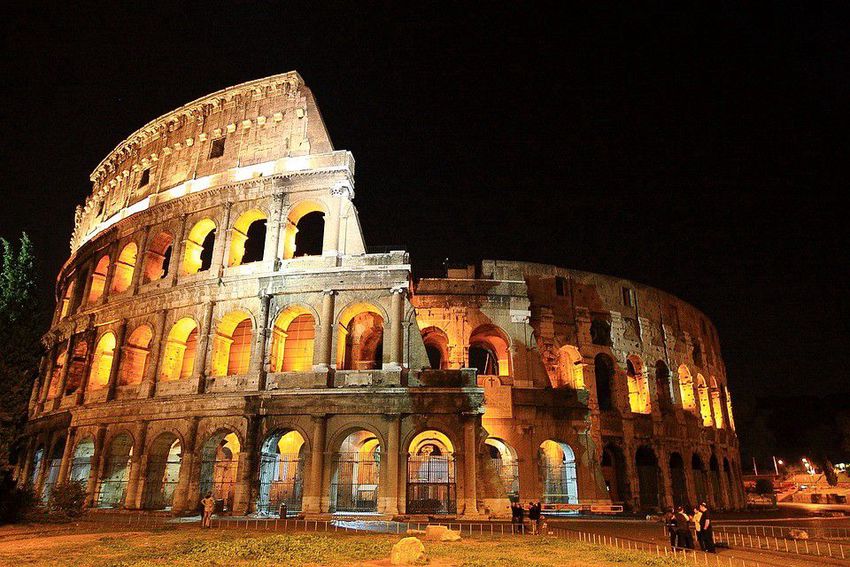 Magyar vandált fogtak a római Colosseumban