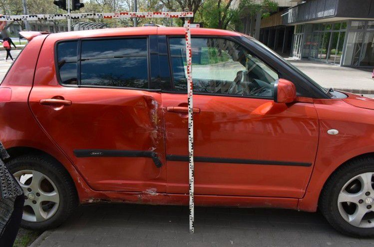 Figyelmetlen nő okozott súlyos balesetet Debrecenben