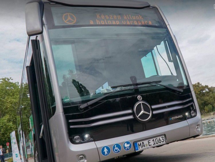 Tizenkét új, elektromos busz fogja szelni Debrecen útjait