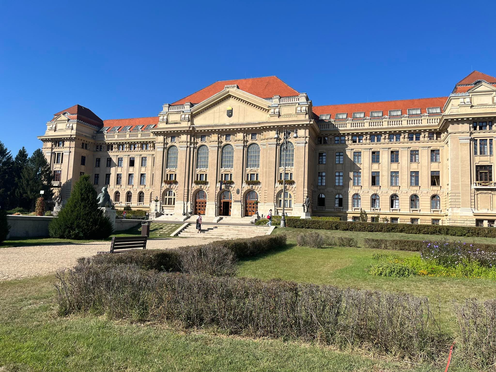 Két év alatt újulhat meg a Debreceni Egyetem főépülete 