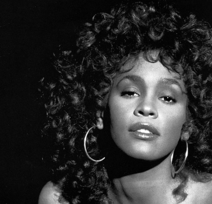 60 éves lenne Whitney Houston