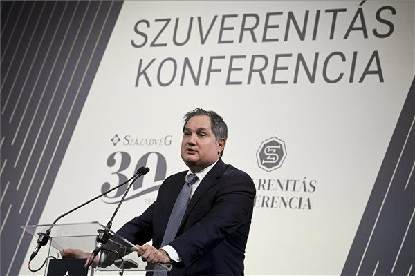 Kormányátalakítás: Nagy Márton vezeti mostantól a Gazdasági Kabinetet