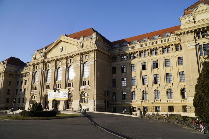 Csodás eredmény: a Debreceni Egyetem a világ legjobbjai között!