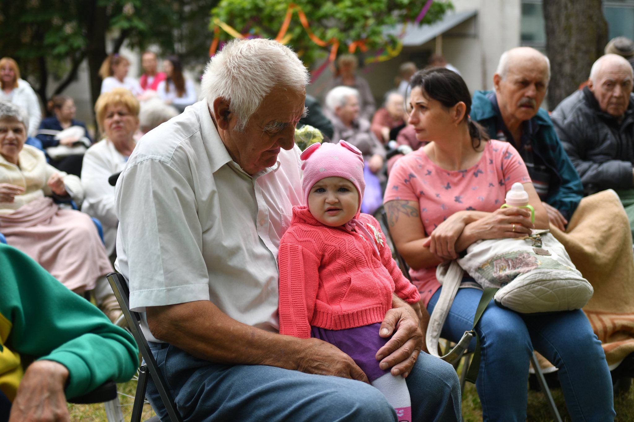 Családi nap a debreceni idősek otthonában Családi nap a debreceni idősek otthonában